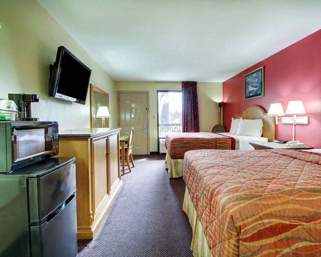 rodeway inn laurel