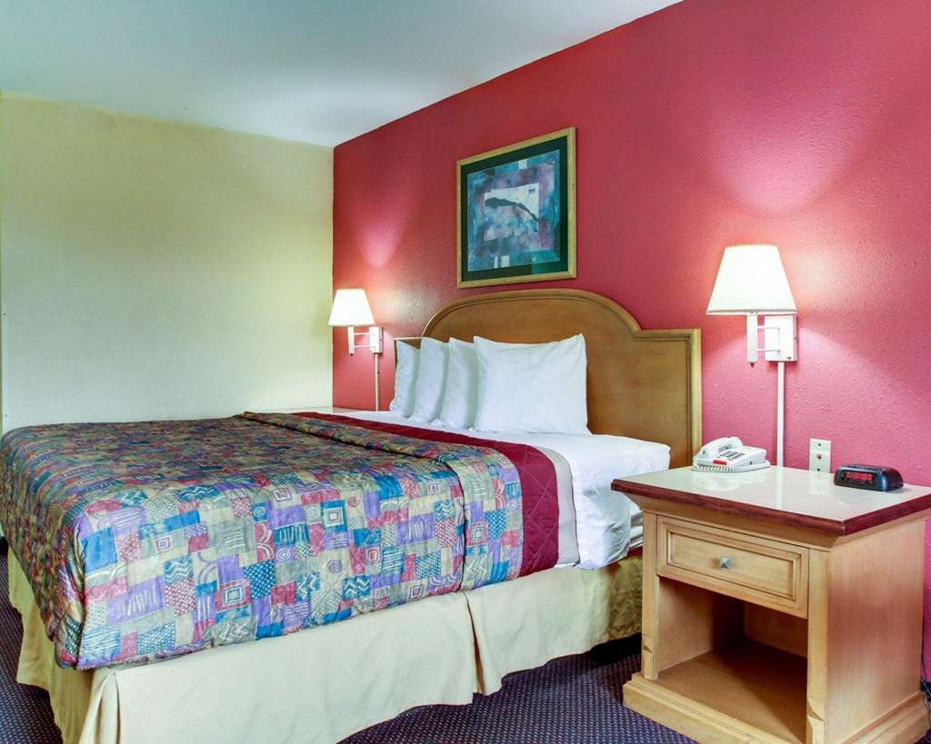 rodeway inn laurel