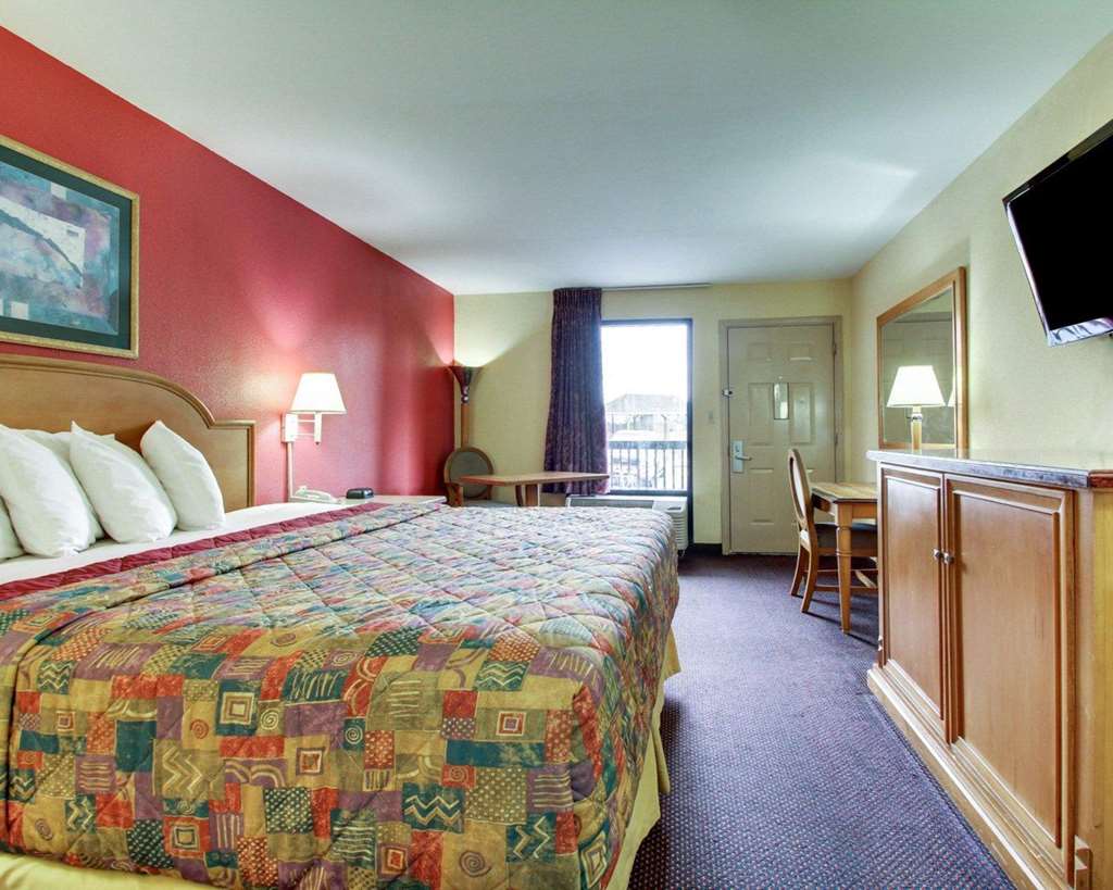 rodeway inn laurel