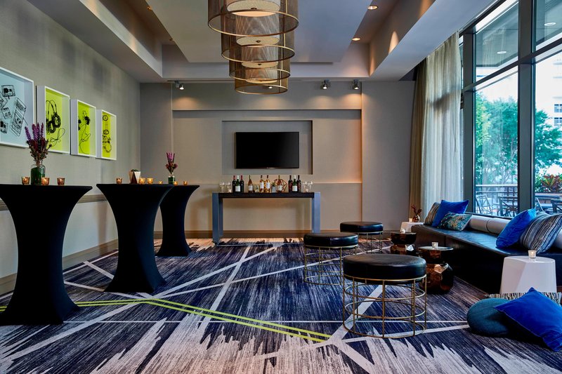 renaissance atlanta midtown hotel