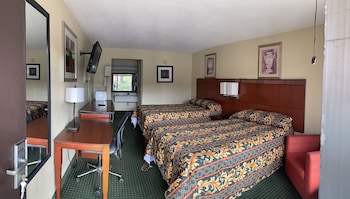 Night Inn,,2 star
