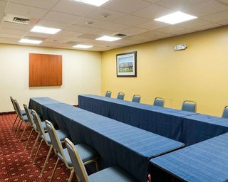 Mainstay Suites Dover,Lewes>>Dover,3 star