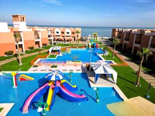 aquamarine kuwait resort families only
