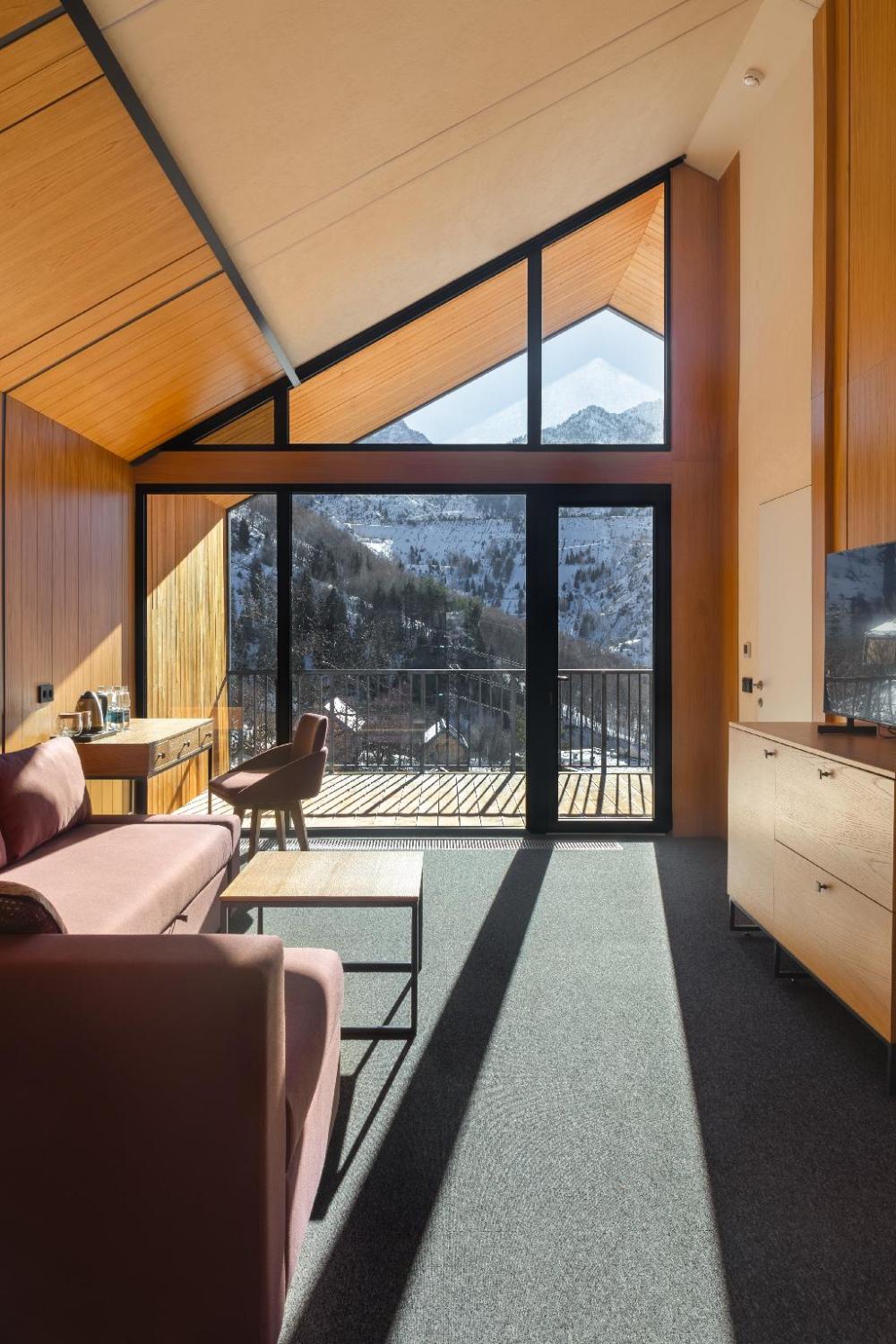 qazaq auyl eco hotel