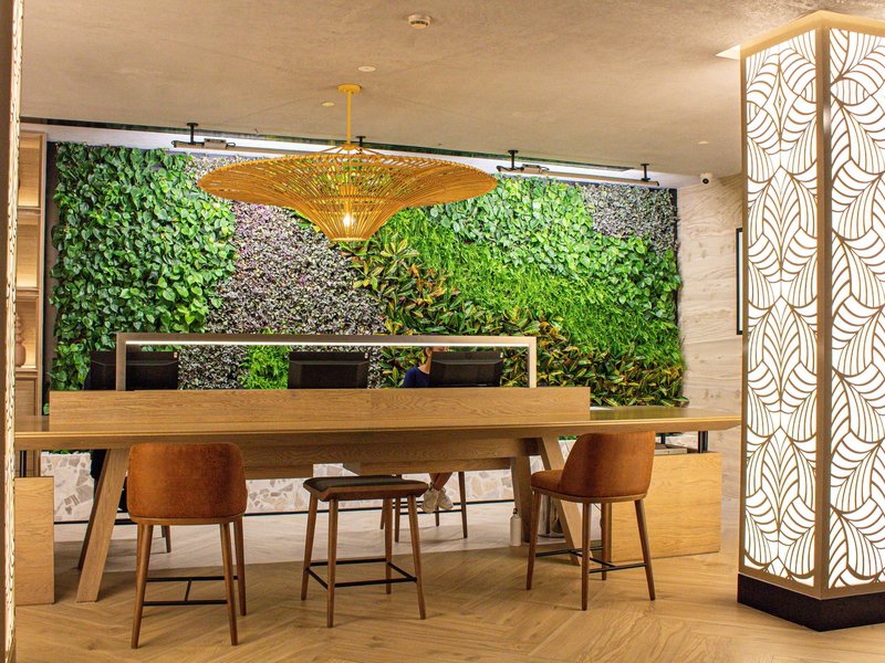 ibis world trade centre dubai