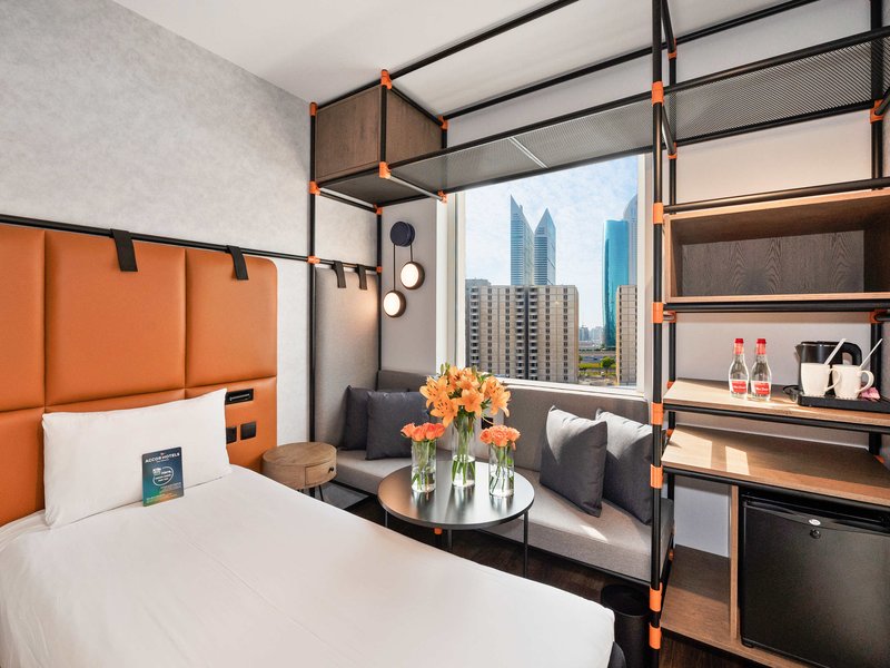ibis world trade centre dubai