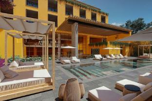 clevia san miguel de allende autograph collection