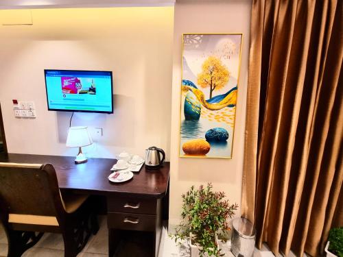 xpressmall hotels and resorts