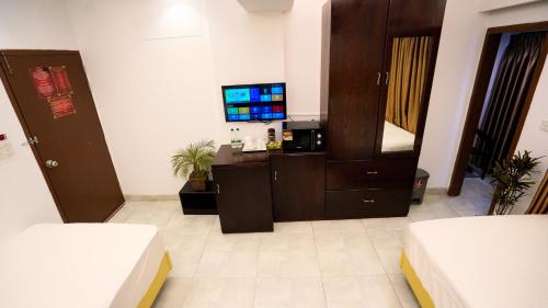 xpressmall hotels and resorts