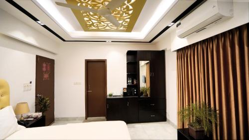 xpressmall hotels and resorts