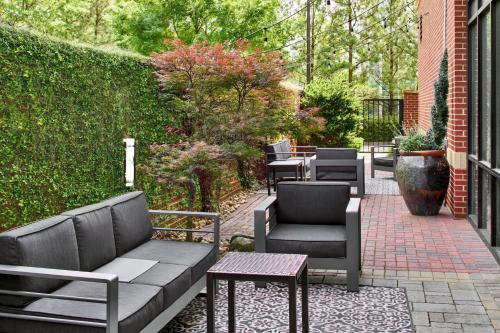 Courtyard Atlanta Ne/Duluth Sugarloaf,,3 star