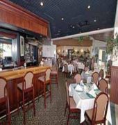 spinnaker inn of naples