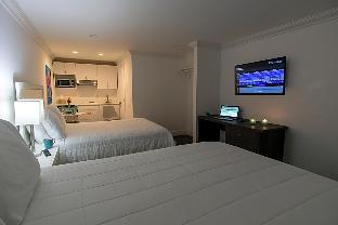 spinnaker inn of naples