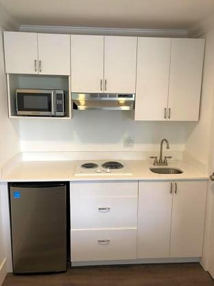 spinnaker inn of naples