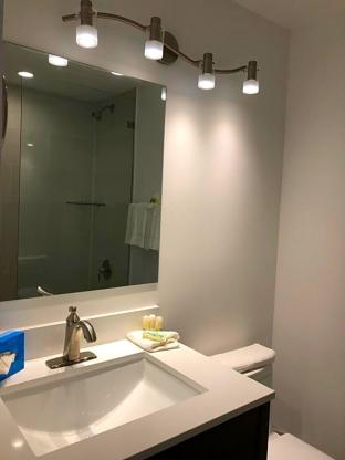 spinnaker inn of naples