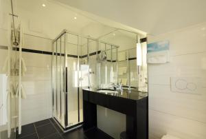 Waldesrand,Herford>>Bielefeld,4 star