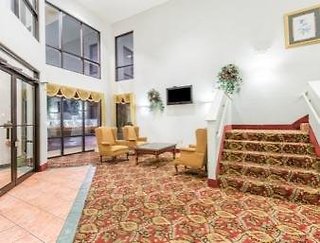 days inn by wyndham montgomery