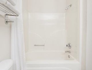 days inn by wyndham montgomery