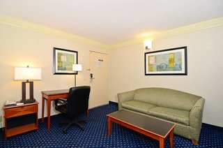 Best Western San Diego Pacific Beach/Mission Bay,La Mesa>>Bay Park,3 star