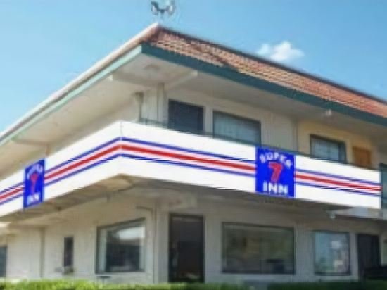 super 7 inn dallas southwest