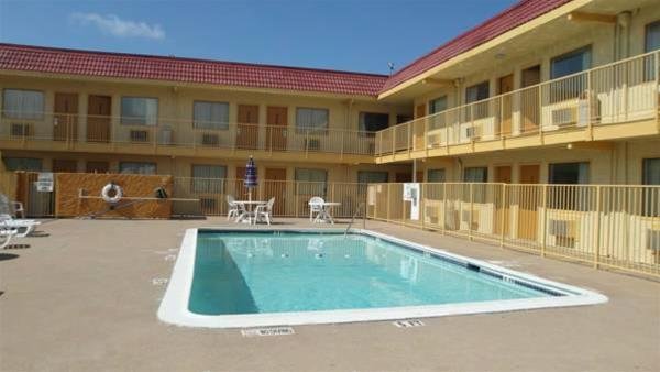 super 7 inn dallas southwest