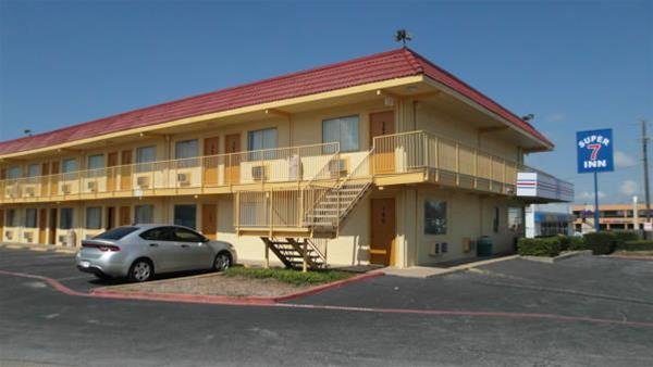 super 7 inn dallas southwest