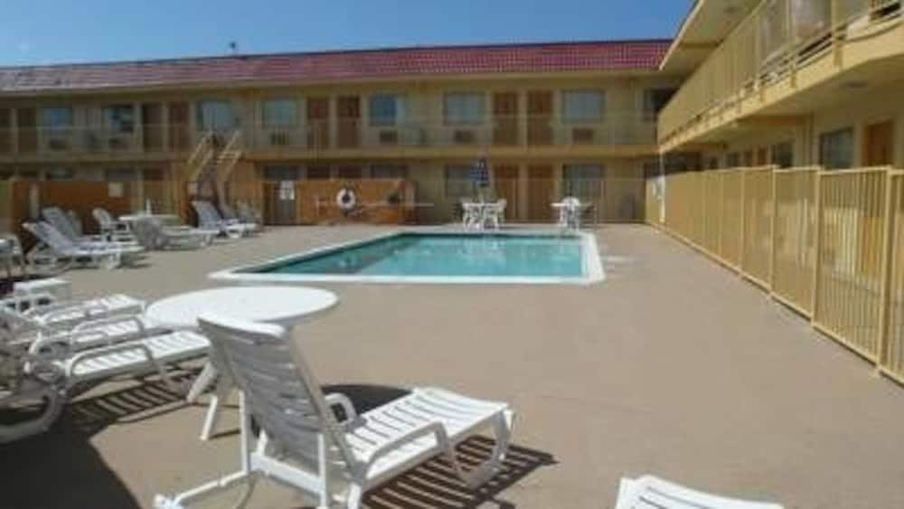 super 7 inn dallas southwest