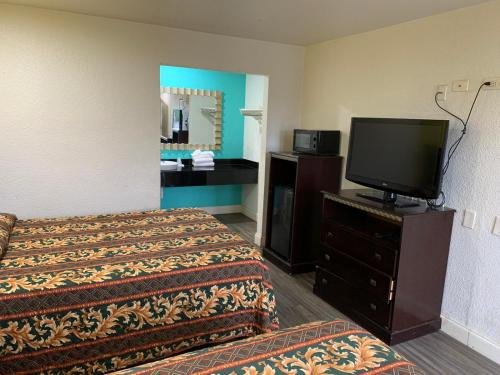 super 7 inn dallas southwest