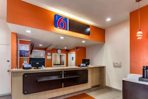 motel 6 raleigh nc cary