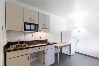 hometowne studios by red roof orange tx