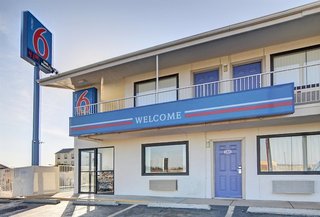 Motel 6 Denton, Tx - Unt,Denton>>Dallas,2 star