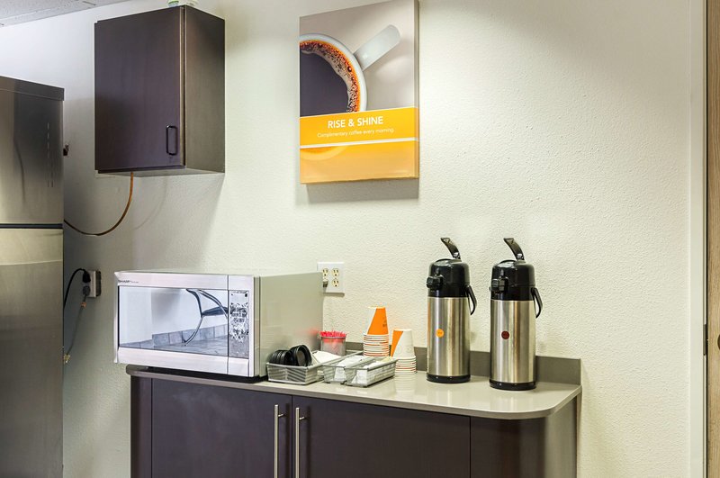 motel 6 wheatland wy