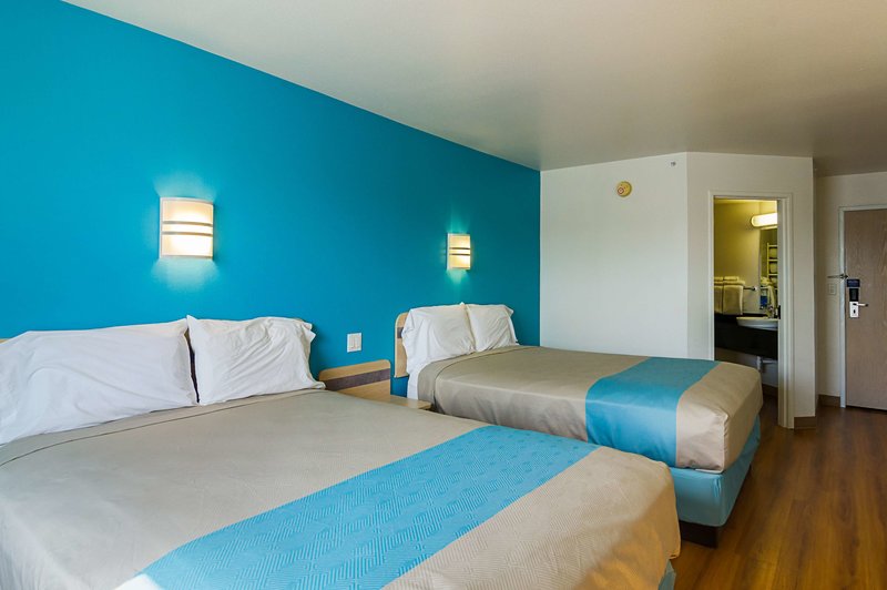 motel 6 wheatland wy