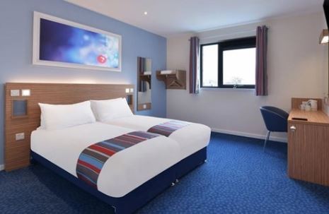 travelodge bracknell central