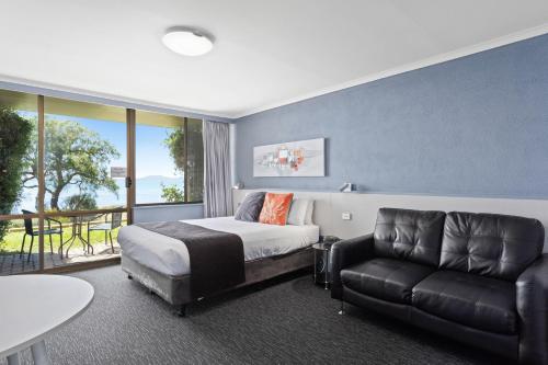 swansea motor inn