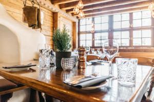 Landgasthof Hotel Riesengebirge,Neuhof An Der Zenn>>Neuhof,3 star