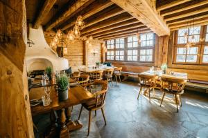 Landgasthof Hotel Riesengebirge,Neuhof An Der Zenn>>Neuhof,3 star