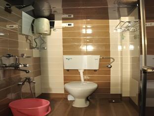 hotel planet plaza