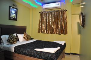 hotel planet plaza