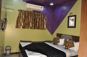 hotel planet plaza