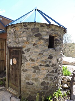 auberge spa and beaux reves