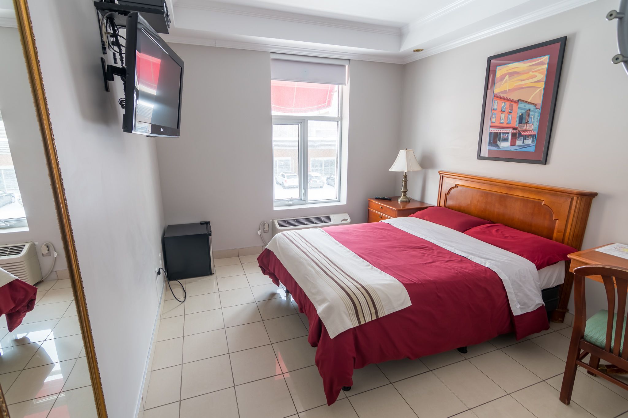 samesun montreal central hostel