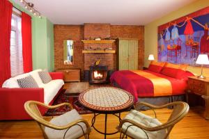 Auberge Les Bons Matins,Quebec>>Montreal,4 star
