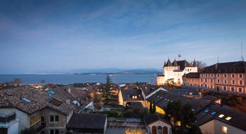 ambassador boutique hotel