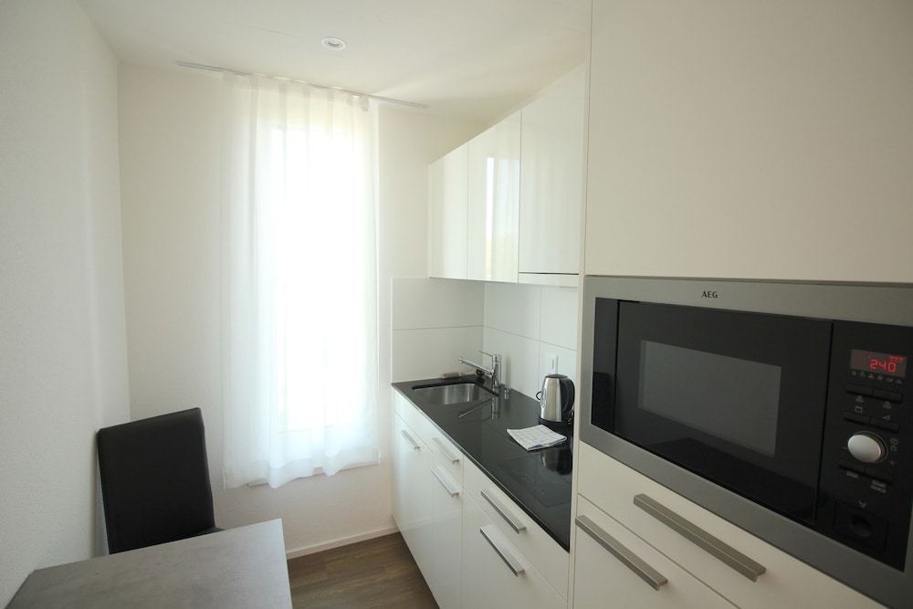 swiss star zurich airport