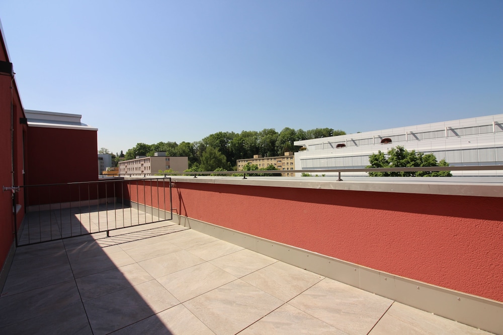 swiss star zurich airport