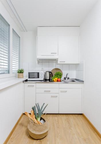 Swiss Star Tower,Seebach>>Opfikon,3 star