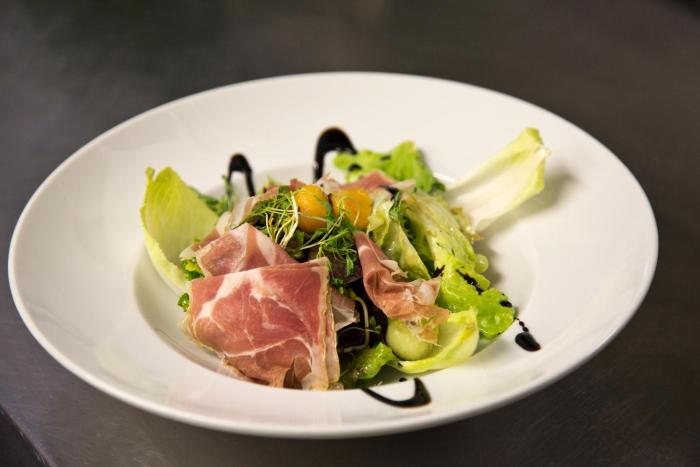 maien hotel and restaurant