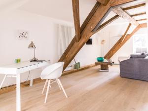 maien hotel and restaurant