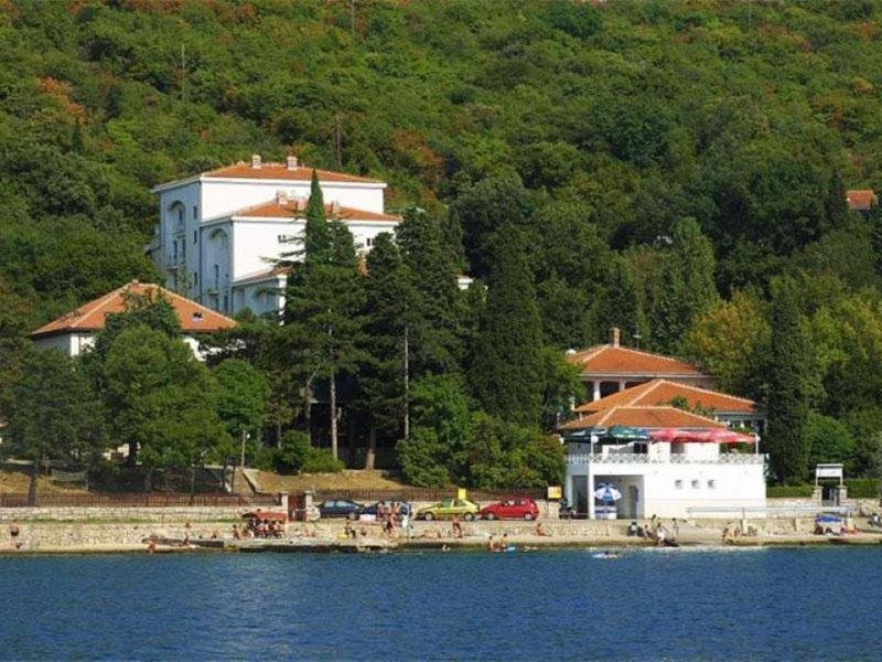 delfin hotel